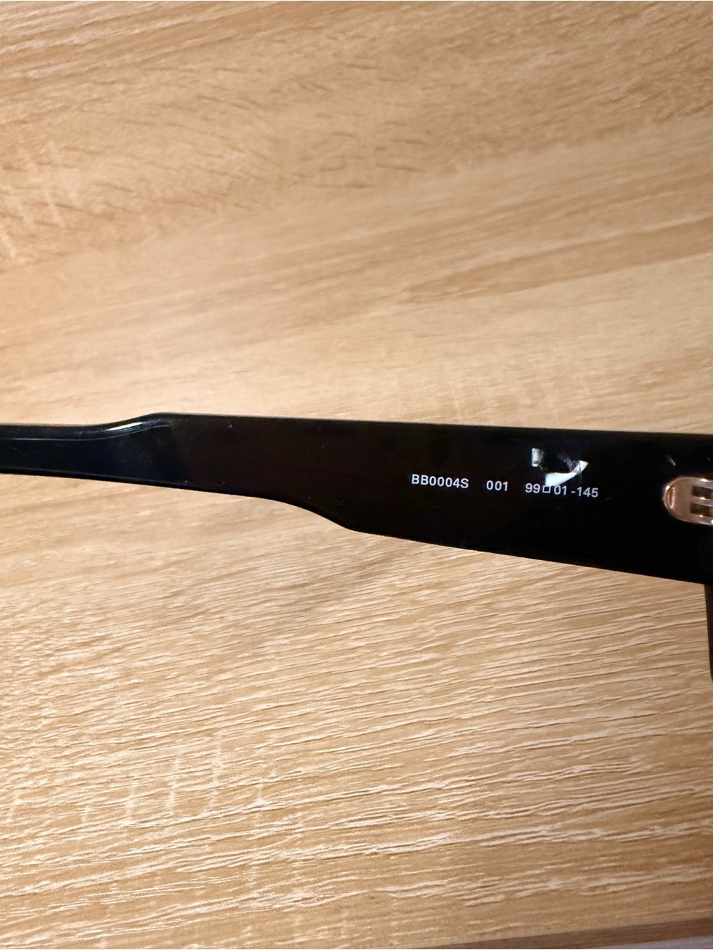 Balenciaga Black Oversized Cat-Eye Sunglasses - Picture 7 of 9